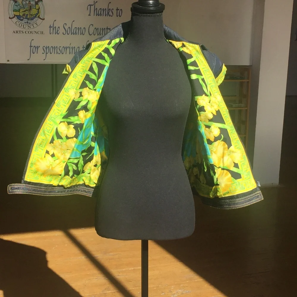 S/S 2000 Gianni Versace by Donatella Denim Medusa Silk Jungle Sleeveless Top - Picture 7 of 8